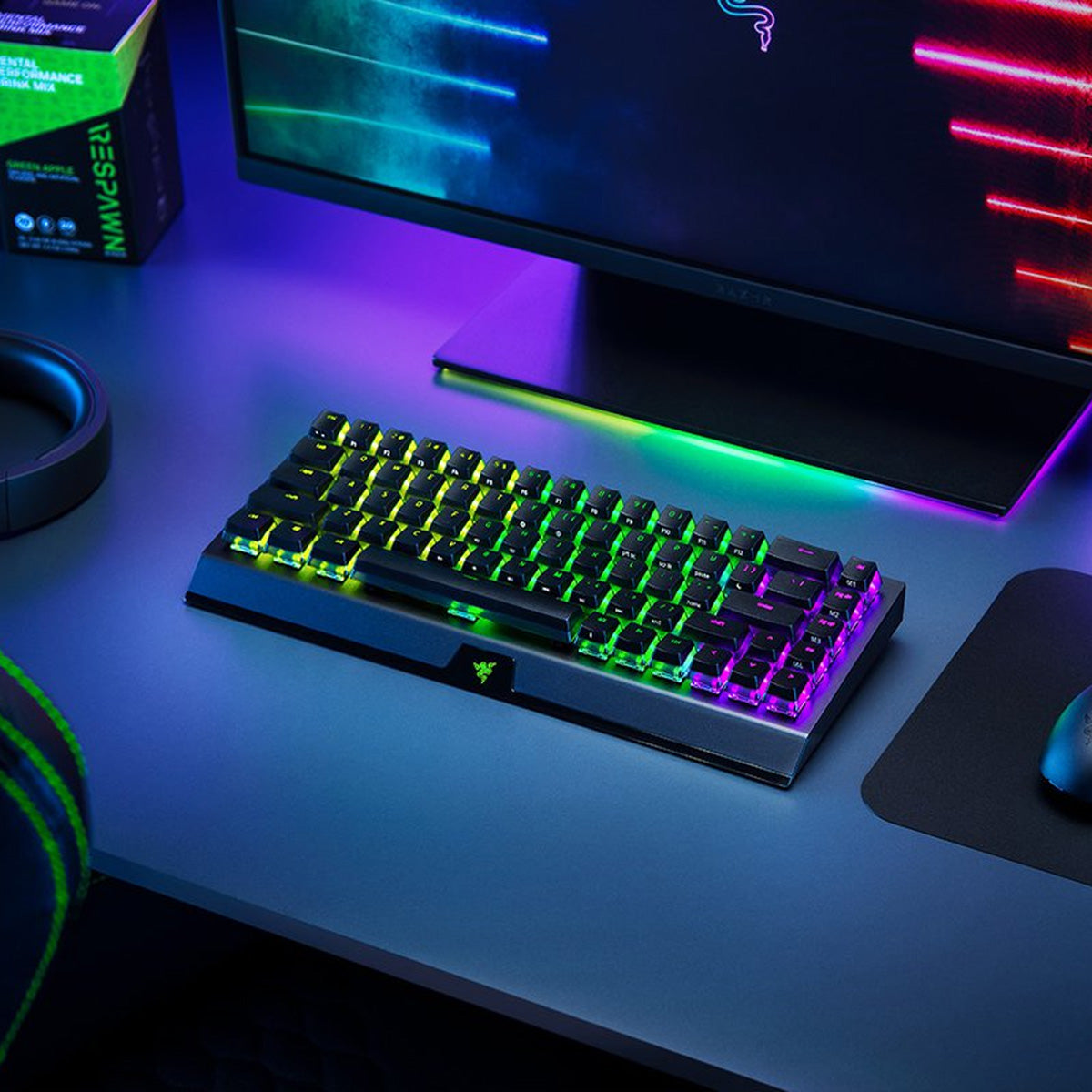 Razer BlackWidow V3 Mechanical Gaming Keyboard: Green Mechanical Switches -  Tactile & Clicky - Chroma RGB Lighting - Compact Form Factor 